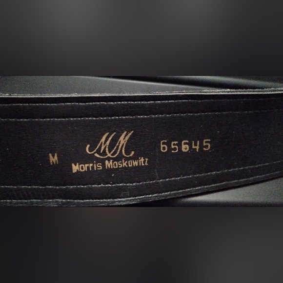 Vintage MM Taupe Suede Chrome Buckle Women's Belt M - Picture 3 of 3